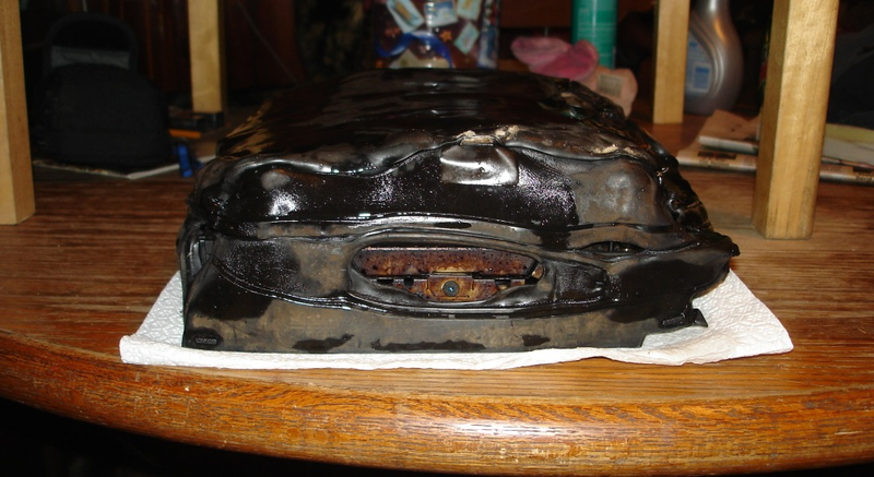 Illustration for article titled PlayStation 3 Destroyed In A Fire Looks Like This